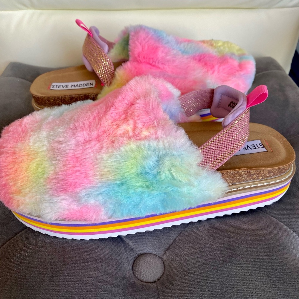 Steve Madden Girls Cozee Shoes